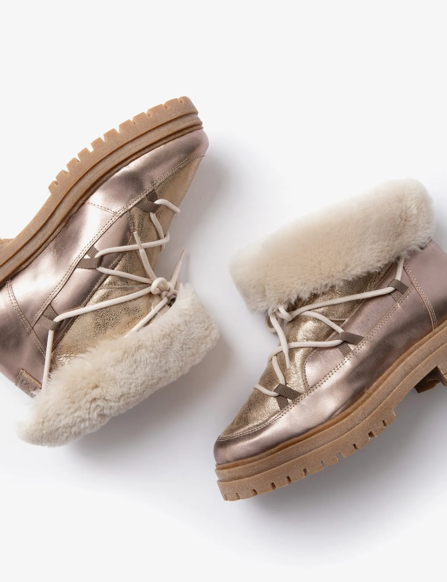 Penelope Chilvers Stornoway Metallic Shearling-Lined Boot Champagne Hot