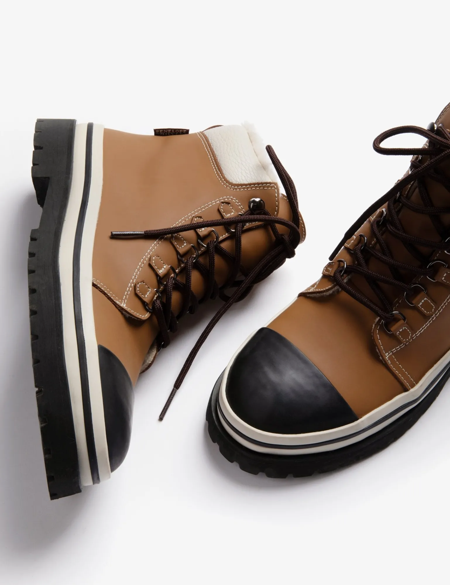 Penelope Chilvers Brae Leather Boot Tan New